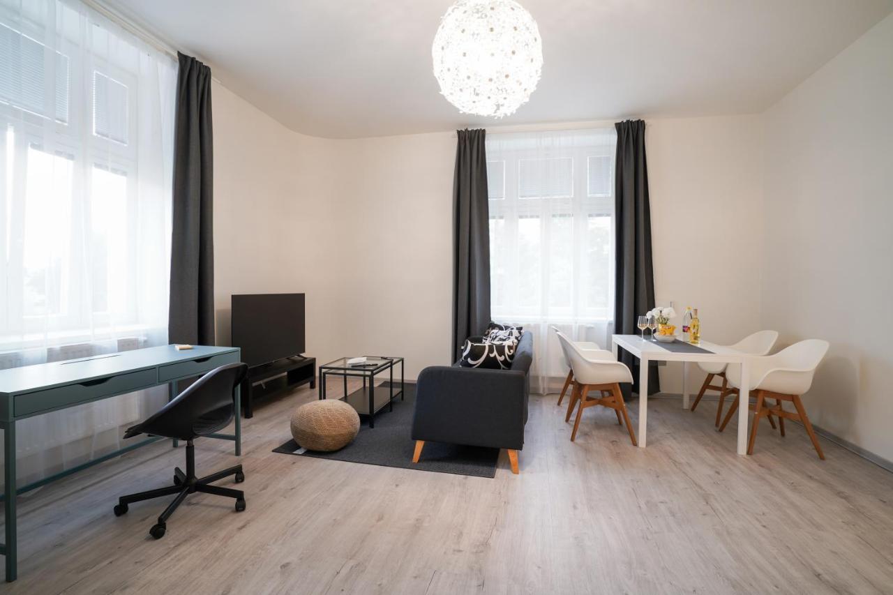 Lucy'S Apartments Olomouc Dış mekan fotoğraf